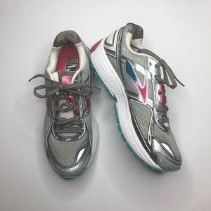 Brooks ghost 8 running shoes, size 7.5 wide